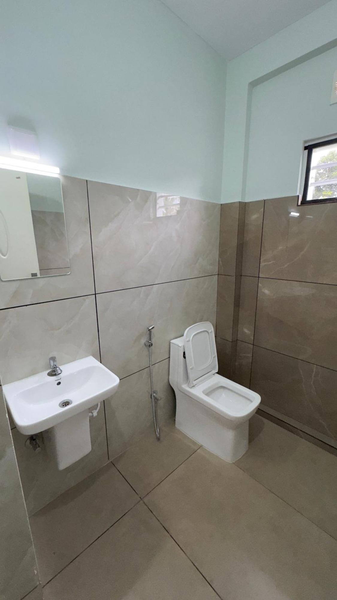 The Karlyle Homestay Vaduvanchal 외부 사진