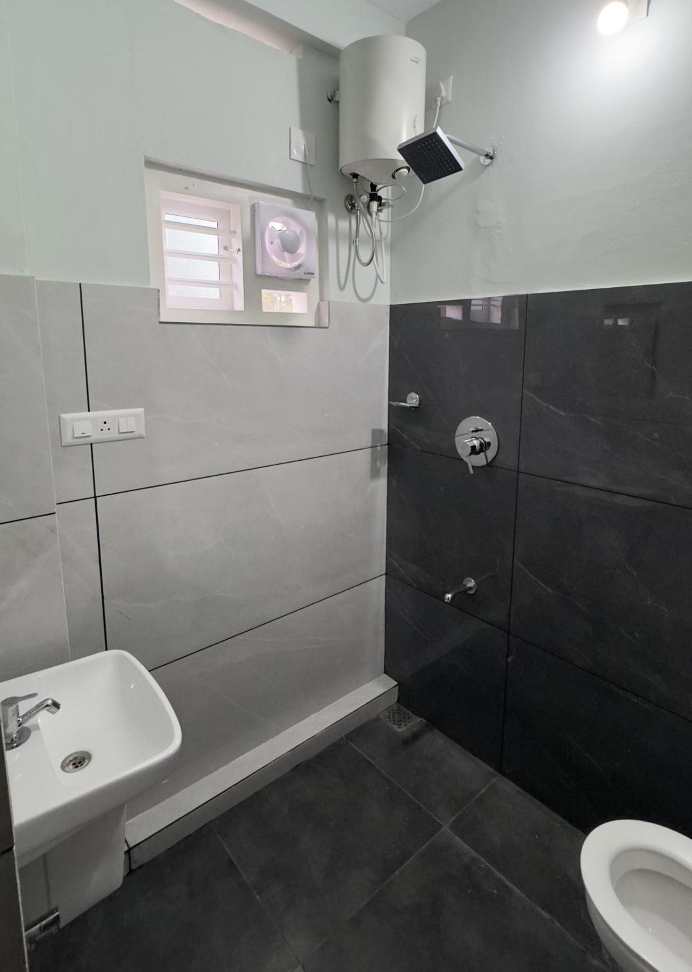 The Karlyle Homestay Vaduvanchal 외부 사진